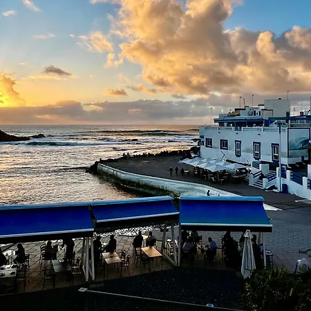 Daire Atlantic 3 Apartment, Terrace, Solarium And