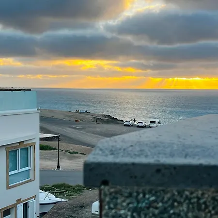 Daire Atlantic 3 Apartment, Terrace, Solarium And