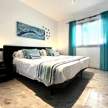Atlantic 3 Apartment, Terrace, Solarium And El Cotillo (Fuerteventura)